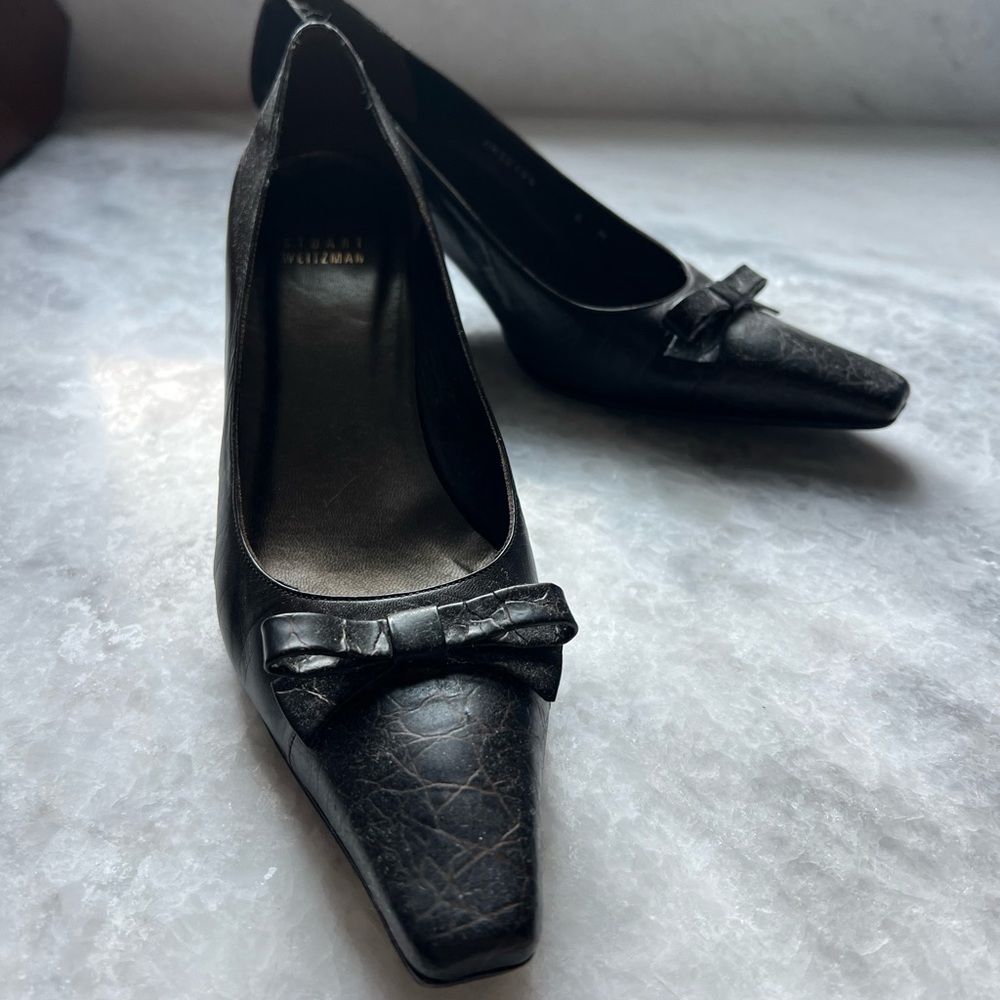 Stuart Weitzman vintage leather kitten heels